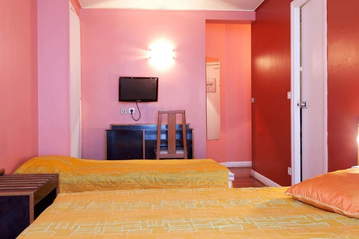 Imaginea Bristol Republique 2*